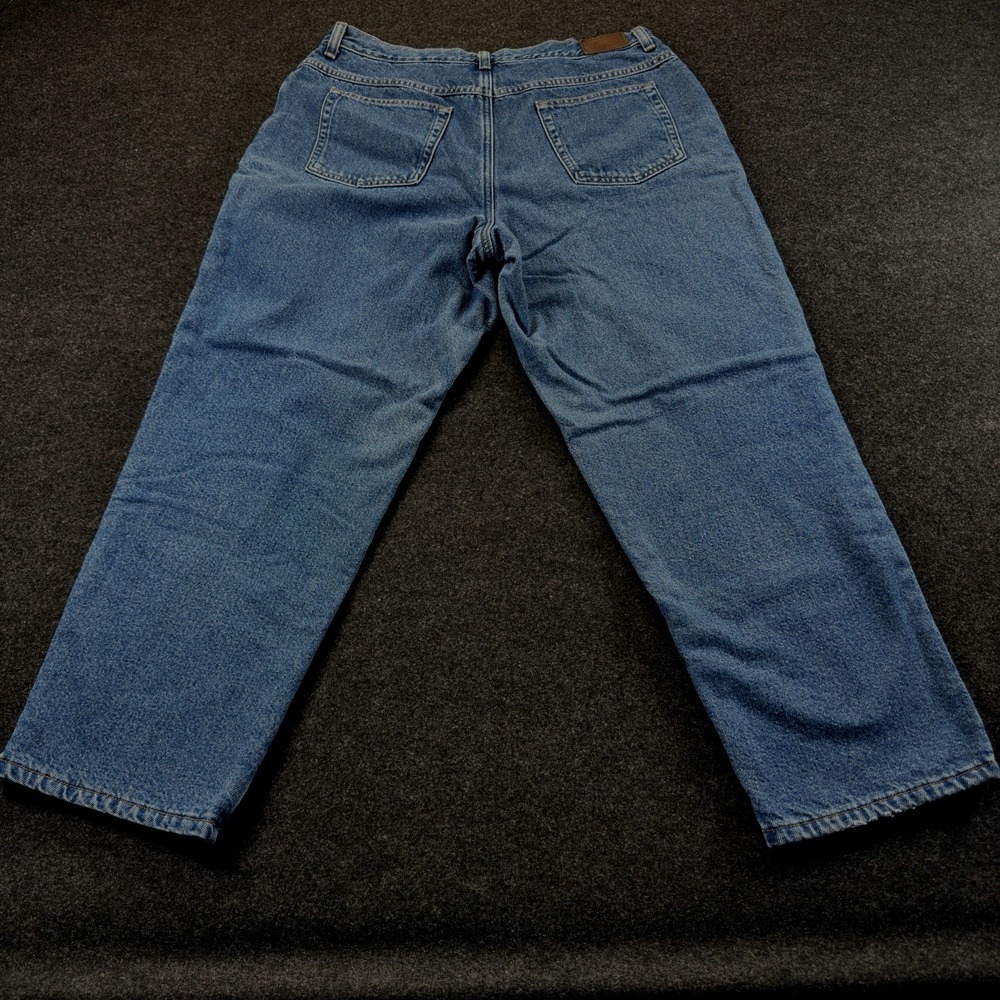LL Bean Women's Fleece Lined Double L Relaxed Fit Jeans Size 18P - Picture 2 of 12